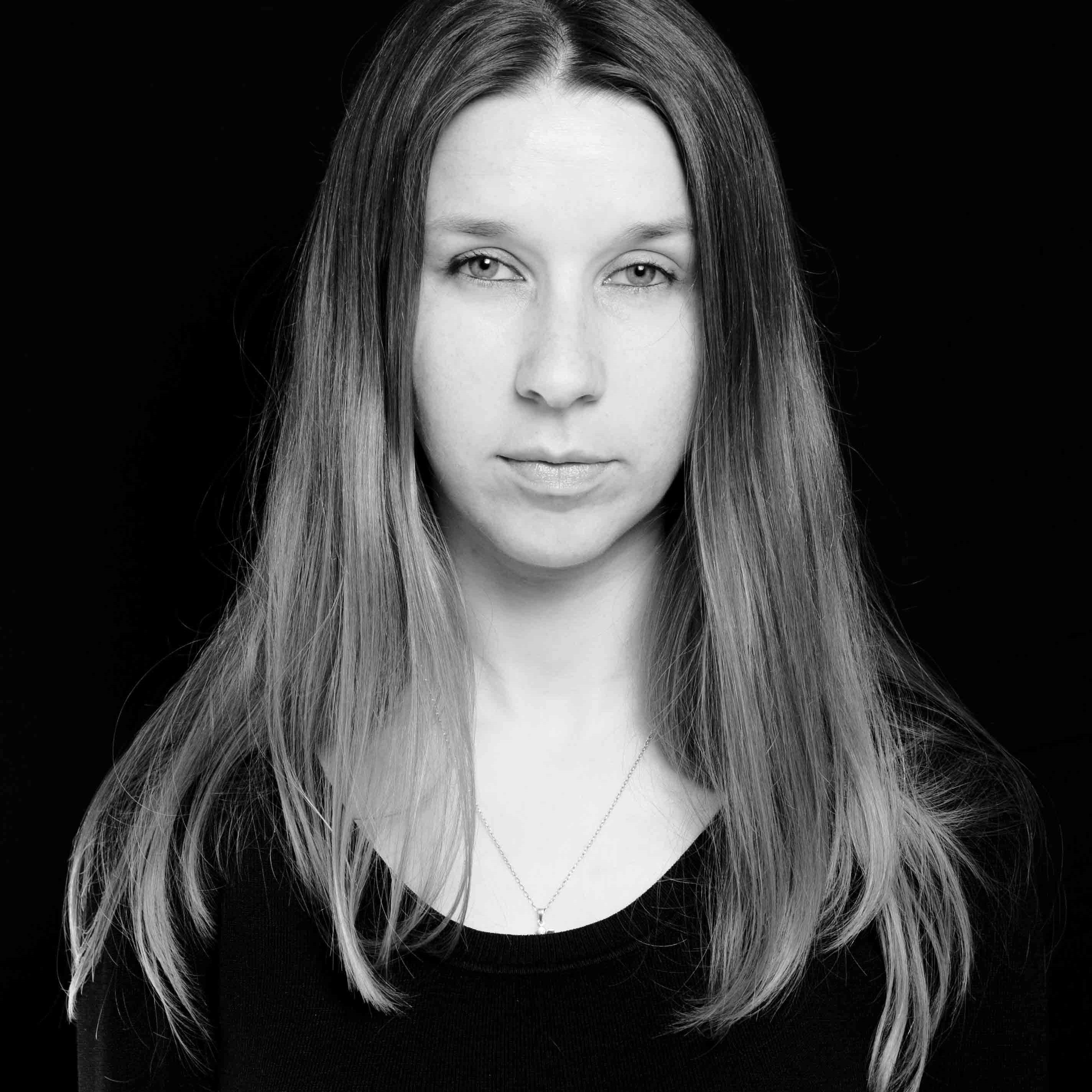 Sonya Ross: Voice, Speech and Accent Trainer
MA Voice Studies, IPA Cert, CELTA