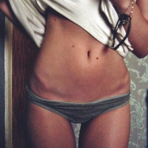 Iovelyskinny Profile Picture