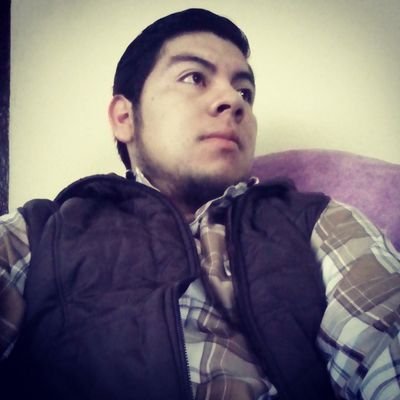 Un loco amante de botar en balon.. La vida no se trata de ser un ganador o un perdedor, se trata de ser uno mismo y dar lo mejor.