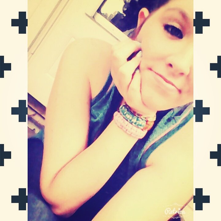 this_be_colline's profile picture. I'm 15-got meh permit-single-sophomore