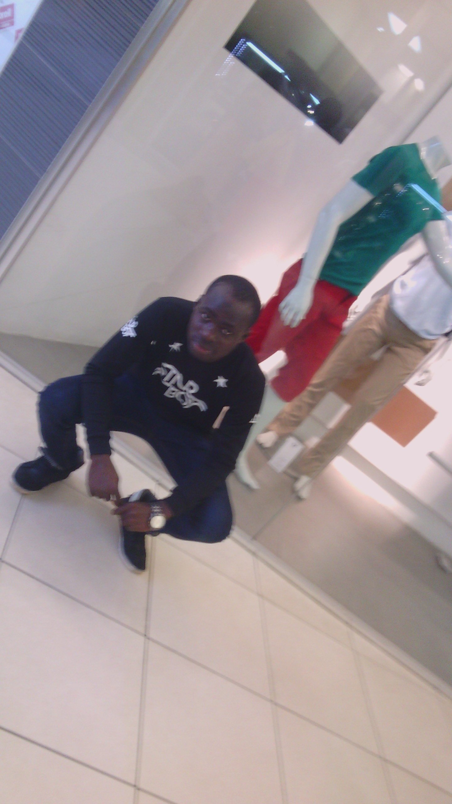 Am adepoju afeez by name and my musical name is FIZZY the starboi and am very happy tp become a musician and I thanks GOD for what he has done for me & i will l