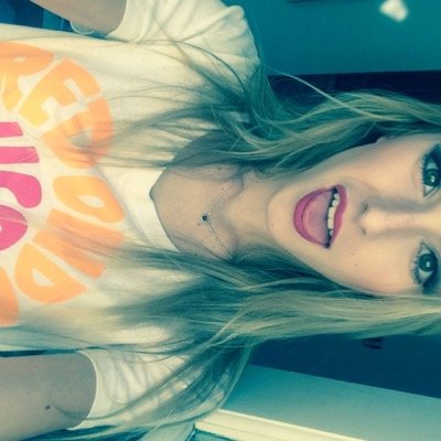 Instagram @mckenzieseagren