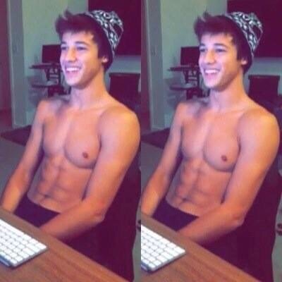 i gave u a free follow so follow @luckilycam please(;