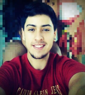Daylton David ,18 Anos ,Currais Novos - Brasil,Capricorniano , sou Amigo , Companheiro , tenho cara de bobo ... So pareço pois sei dizer NÃO nas horas certa : )
