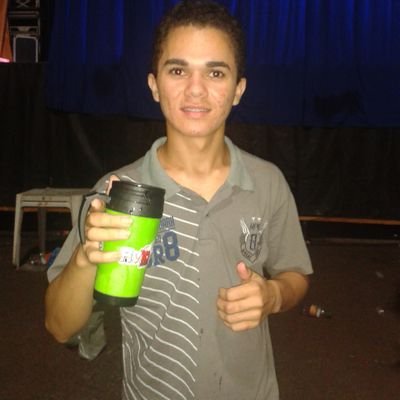eu sou uma pessoa muito legal que quero encontrar amigos