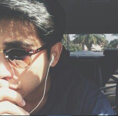 I'am Rizkiers Yg Slalu NgeSupport idola aku yaitu kak @rizkialatas ({}) love Muhammad Rizky Alatas ☺☺ Follow Me kalau kalian RIZKIERS :D thx you☃