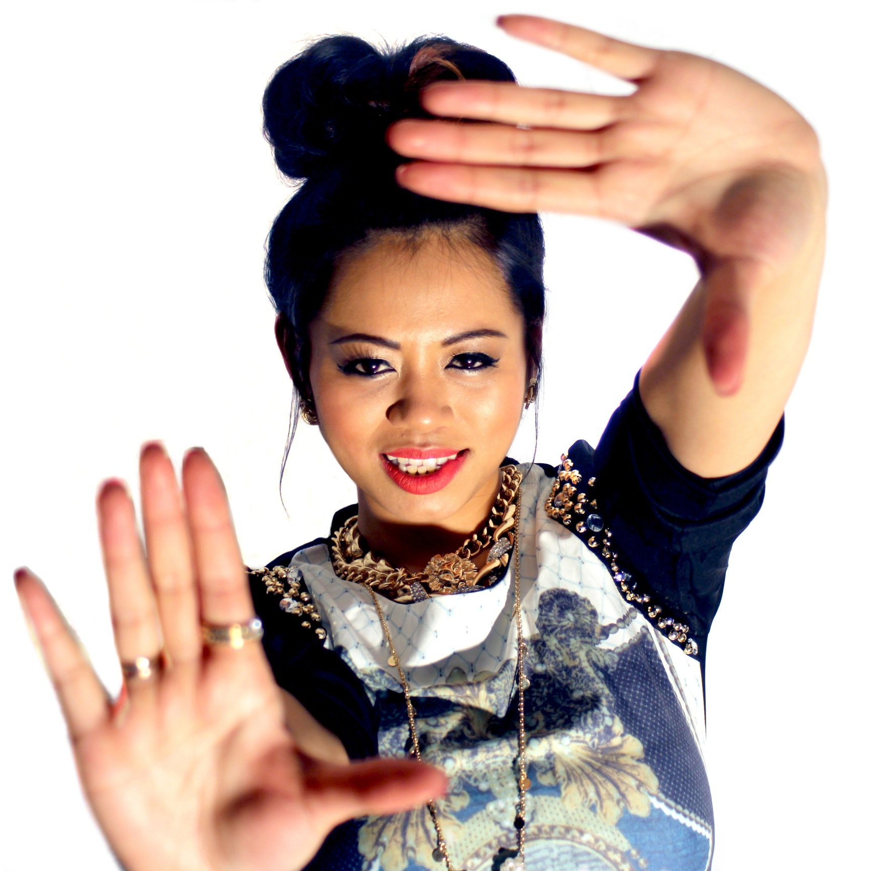 BowMiya's profile picture. Bow Miya is an RnB/Pop singer-songwriter & DJ from London. Bow Miya has also been featured in Gary Crowley's BBC Introducing radio show on BBC London 94.9