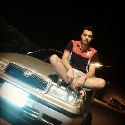 ان الطريق مظلم و حالك .. فاذأ لم تحترق انت و انا . فمن سينير الطريق... ؟؟!!