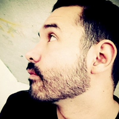 Me gusta la música y el whisky... no hay nada mas que saber.