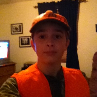 tsharp_03's profile picture. Roland Jr High Wide Reciever. i like hunting and fishing. single
