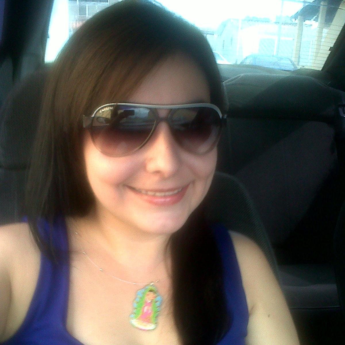 MayraContrera11's profile picture. Creo en Dios...Detesto la injusticia...Amo a mi familia..Adoro mi Profesión..Enamorada de la Vida!!..Andina adoptada por los Guaros...