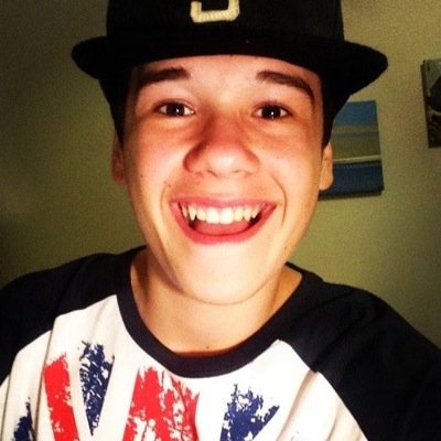 Esta es la página para Sebastian Olzanski! ❤️idea de @argolzanski