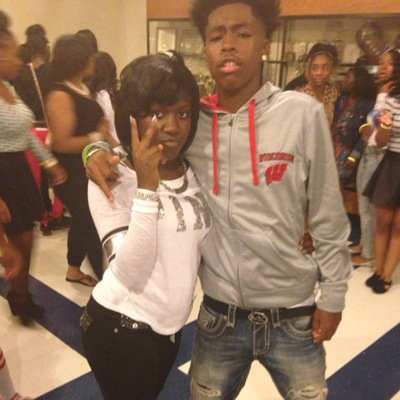 x_darkskinn_x's profile picture. - , single bro.