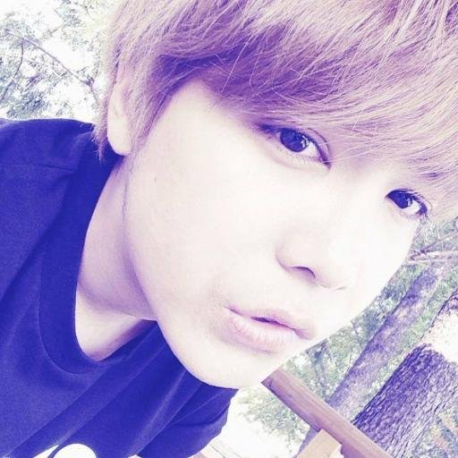 anyong! I'm hony (primadonna&Melody) Age.17y. thank u follow me ! nice to meet u ^^ ♥ ♥ Lee Hong Ki...♥ ♥ F.T.Island♥ ♥ 사랑 사랑 // 이 홍 기 / อ้วนเท่านั้นสำคัญสุดใจ