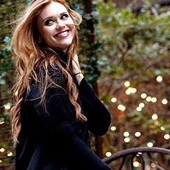 ♡ please do me a favor and follow @beacons_banshee & not this account ♡ -ily
