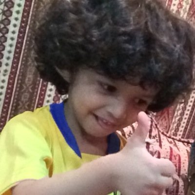هُنآك فَصيلة مِن البَشر؛لا ترى النَاس إلا بـَ عين العَيب وَلا يرون أنفسَهم إلا بعين الجَمآل..! اللي يبي يعرف العالمي يدخل عالمي .!!