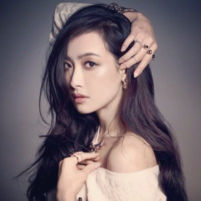 A fan of Victoria from f(x). English&Chinese speaker. Hometown: Qingdao, China. Right now live in LA.