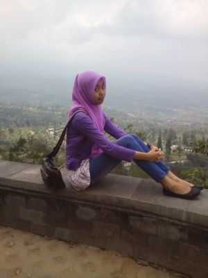 WidyTham's profile picture. Hidupku untuk membahagiakan orang tuaku