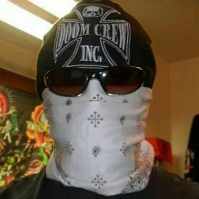 shroomsroom's profile picture. 