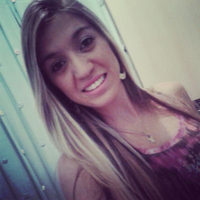'' Não viva para que a sua presença seja notada, mas para que a sua falta seja sentida '' Bob Marley