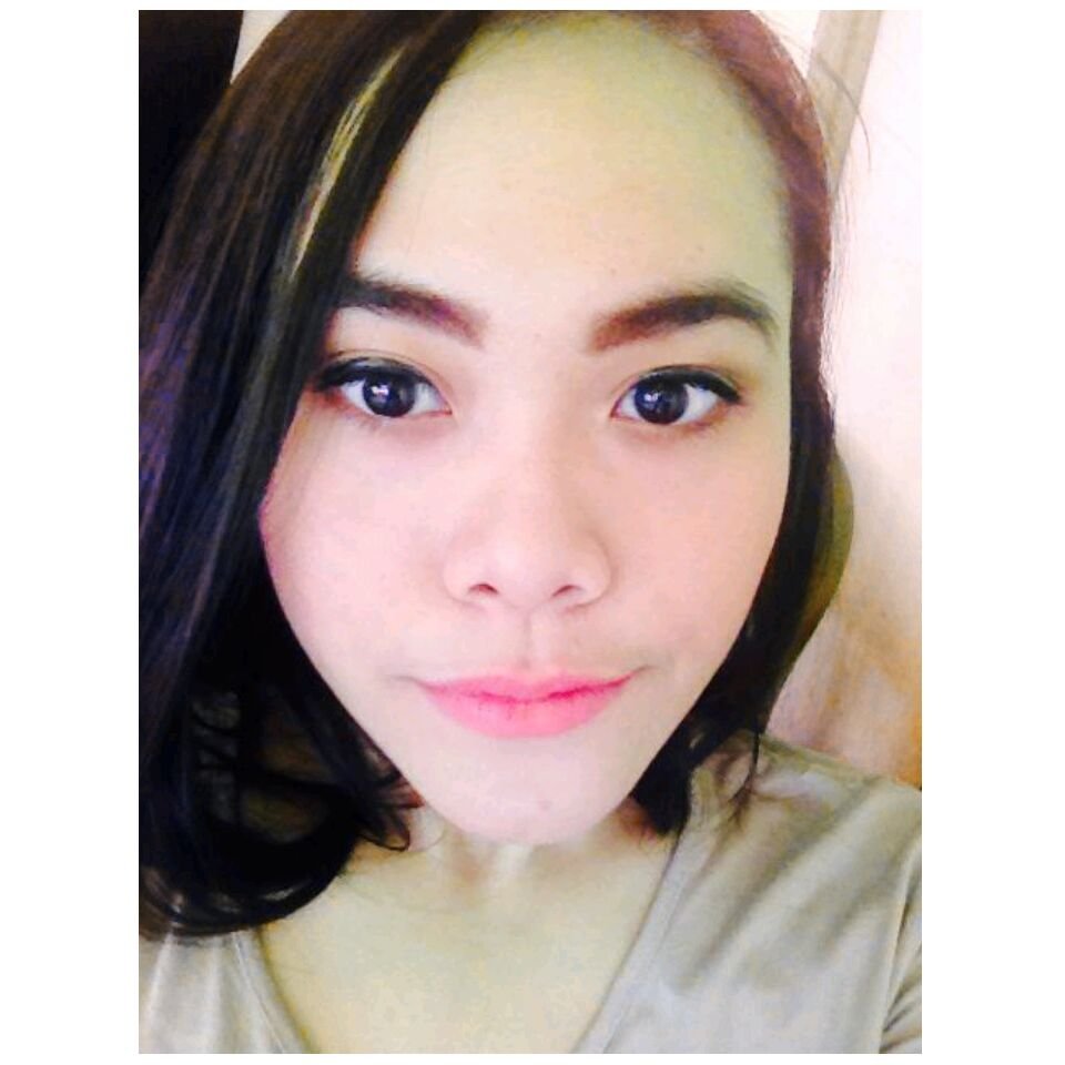 __Nindya's profile picture. bissmillahirohmanirrahim :)