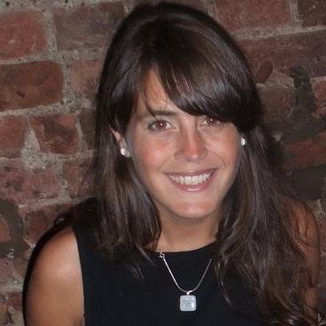 Marketeer,  mum of two cute little ones. Sports and music. A runner and a rec rower! Originally from Argentina.
