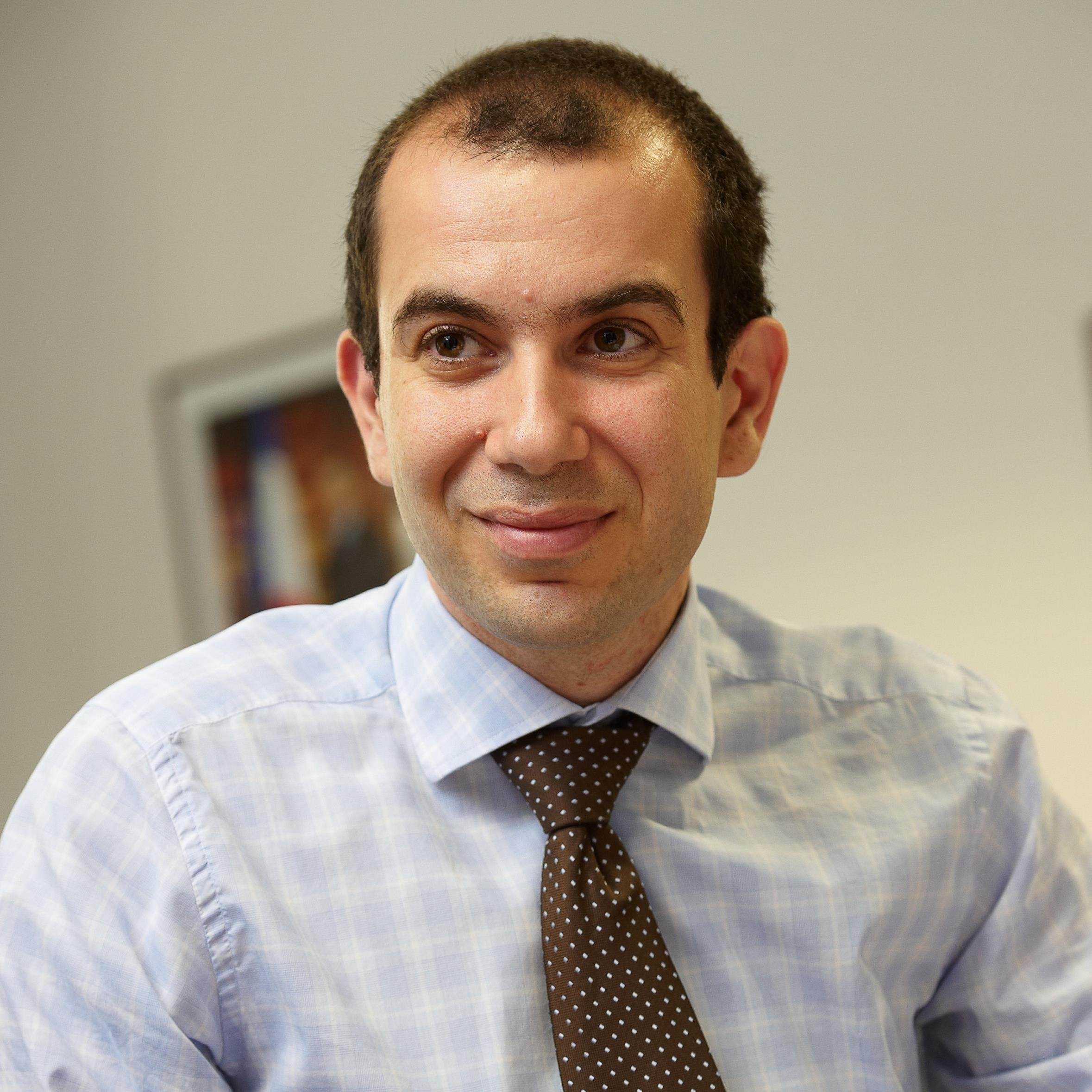 #Communication #Marketing Director at @BCGinFrance. Former journalist at L'Equipe. Speech writer. Director for the Collection 'Entreprises' at @BellesLettresEd