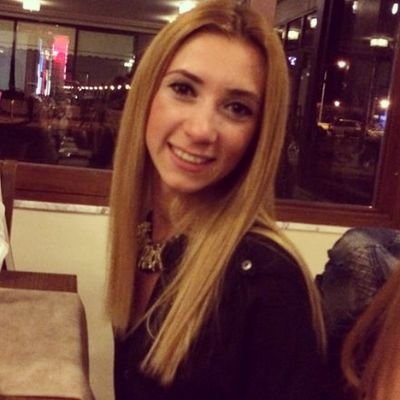 aşk sahiplenmektir bunu bilir bunu yaşarım..