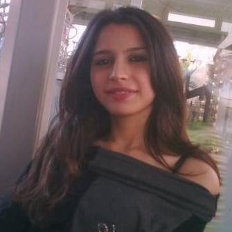 YasminBaroud1's profile picture. 