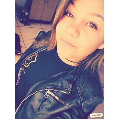 facebook: Emmily Gomes / insta: emmily_goomes