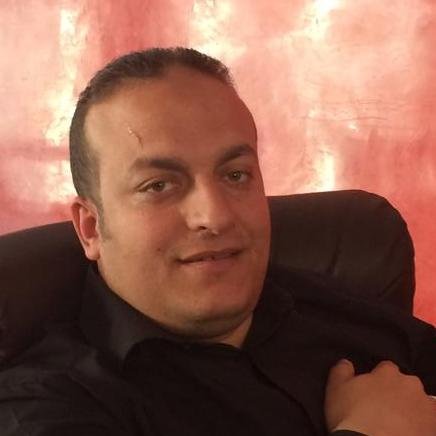صحافي معتمد/ خبير في التواصل والعلاقات العامة