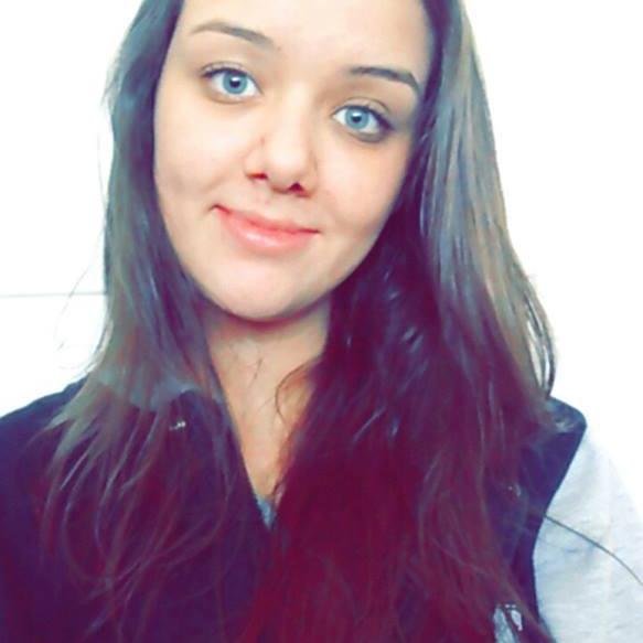 “Pobre menina, dava conselhos que nem ela mesma seguia.” - Zayn Malik