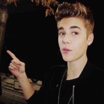 fandomsRuss's profile picture. free :)