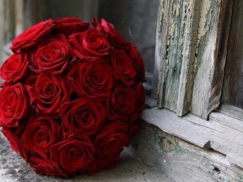 ‏‏‏أملي بخالقي ئفرج هما ويرسم أملا يملأ قلبي فرحا
