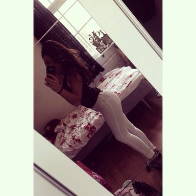 14 years old. Dancer/blogger kik/snap- tindraf insta- tindraforss