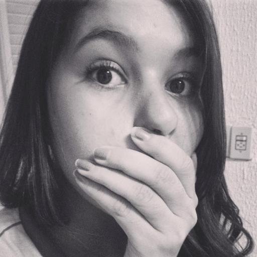 ooi , tenho 15 Anos, sou solteira, evangélica , e se quiser saber mais sobre mim é só seguir :D  Meu face http://t.co/H1e0UyBtE7