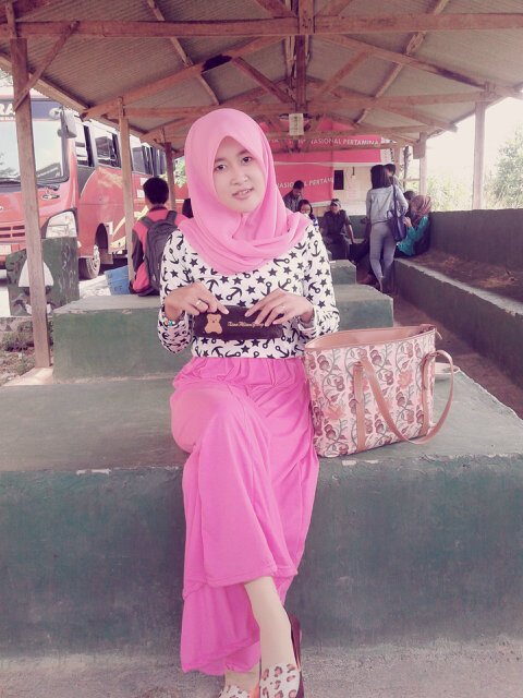Masa lalu kita buang masa sekarang kita perjuangkan||Beloved @Ayusenjalestari ♥|| ♥06 Maret 2010 ♥