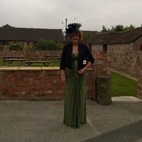 Pyrography artist, painted drinking glasses, decorated vases, paintings, Paranormal Investigator, Happy, Caring, Loving, Mum, Nana & partner to my lovely Mark.