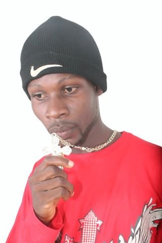 omowestayodele's profile picture. musician entertainer 9ja hiphop tobad for good info call 08082000222 or bbm 2B9E512F thanks 4 ur connection