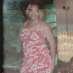 lori6377's profile picture. 