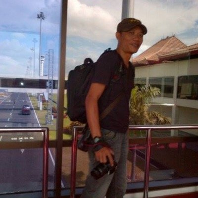 Founder Elang Music Entertainment , Founder Kedai Kaki Lima