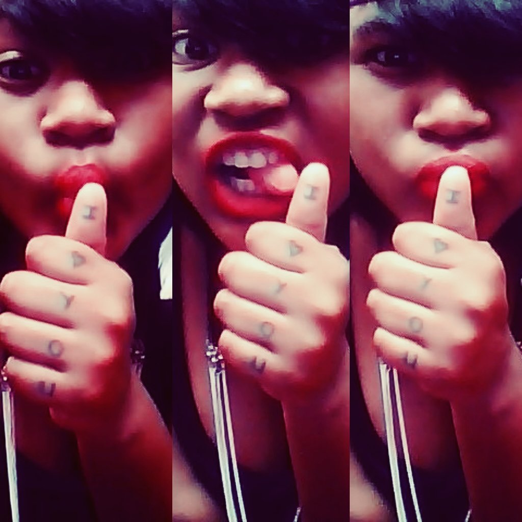 DezyGodiVaK's profile picture. I am and always will be a nerd ..so Talk nerdy tó me!