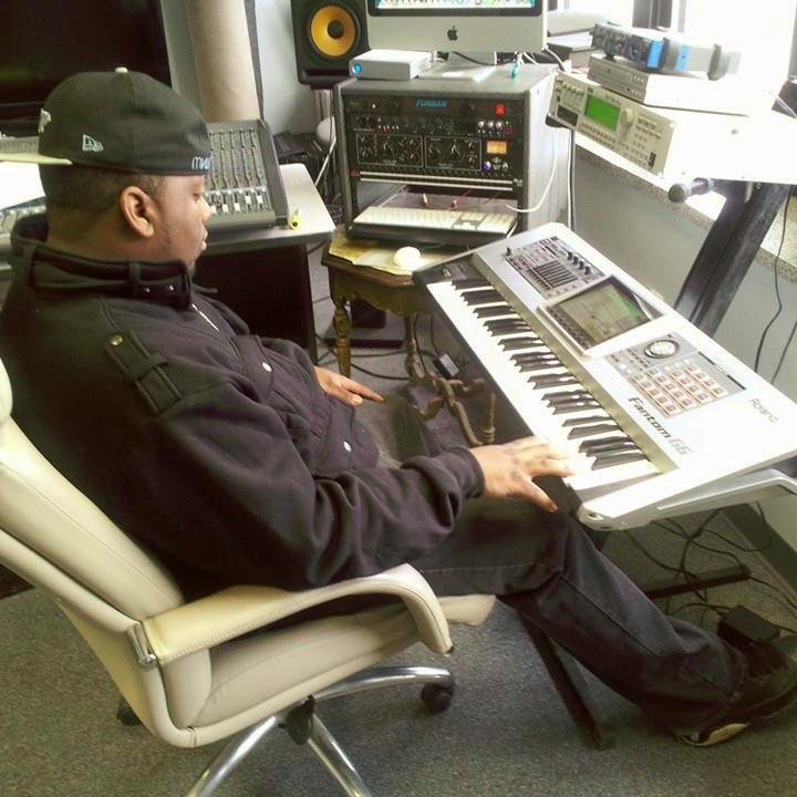 1/4 of soundproof, hip hop artist under Modern Tribe