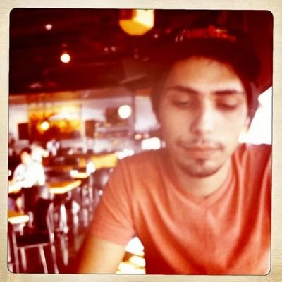 Electronic/Acoustic Singer-songwriter based out of Tempe, Arizona.