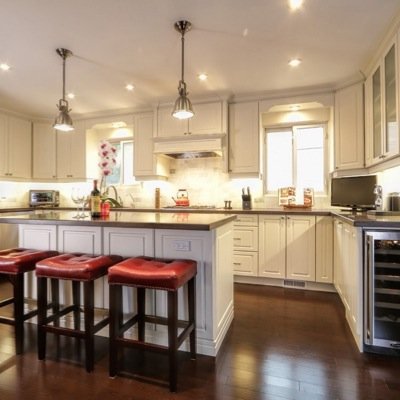 Interior innovations specializes in the consultation of residential and commercial design.
Call us today for a quote 416-817-5418