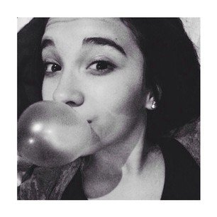 Binkii_daSilva's profile picture. winkel is my favorite.♡  PLL   belieber ∞ IG : binkidasilva