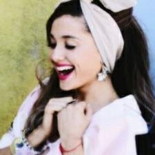 ★ ariana grande butera ★