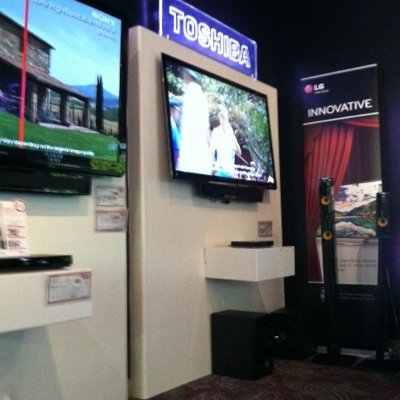 hon teaters tv WALL  323 500 8481
 FAMILY COMPANY WITH OVER TEN YEARS OF EXPERIENCE. WE ARE PROFESSIONALS installation tv Ycamaras deseguridad