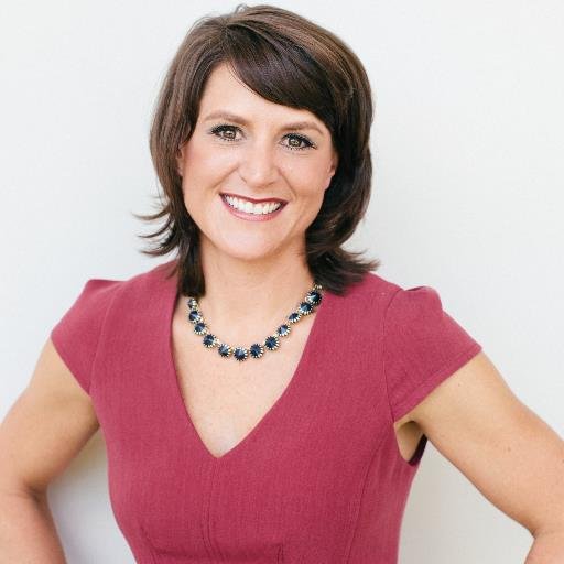 tennis fanatic, coffee addict, wife & mother of a baller & a book worm, passionate about advising clients on living their One Best Financial Life #finlife