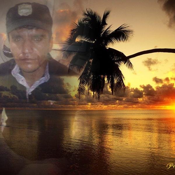 FAHRYILMAZ4's profile picture. 